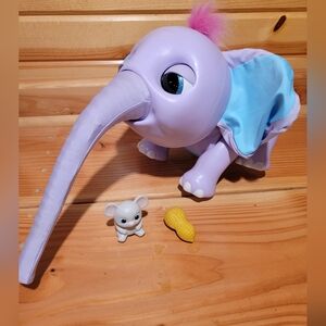 Juno The Elephant With Mouse And Peanut.  Excellant Condion.